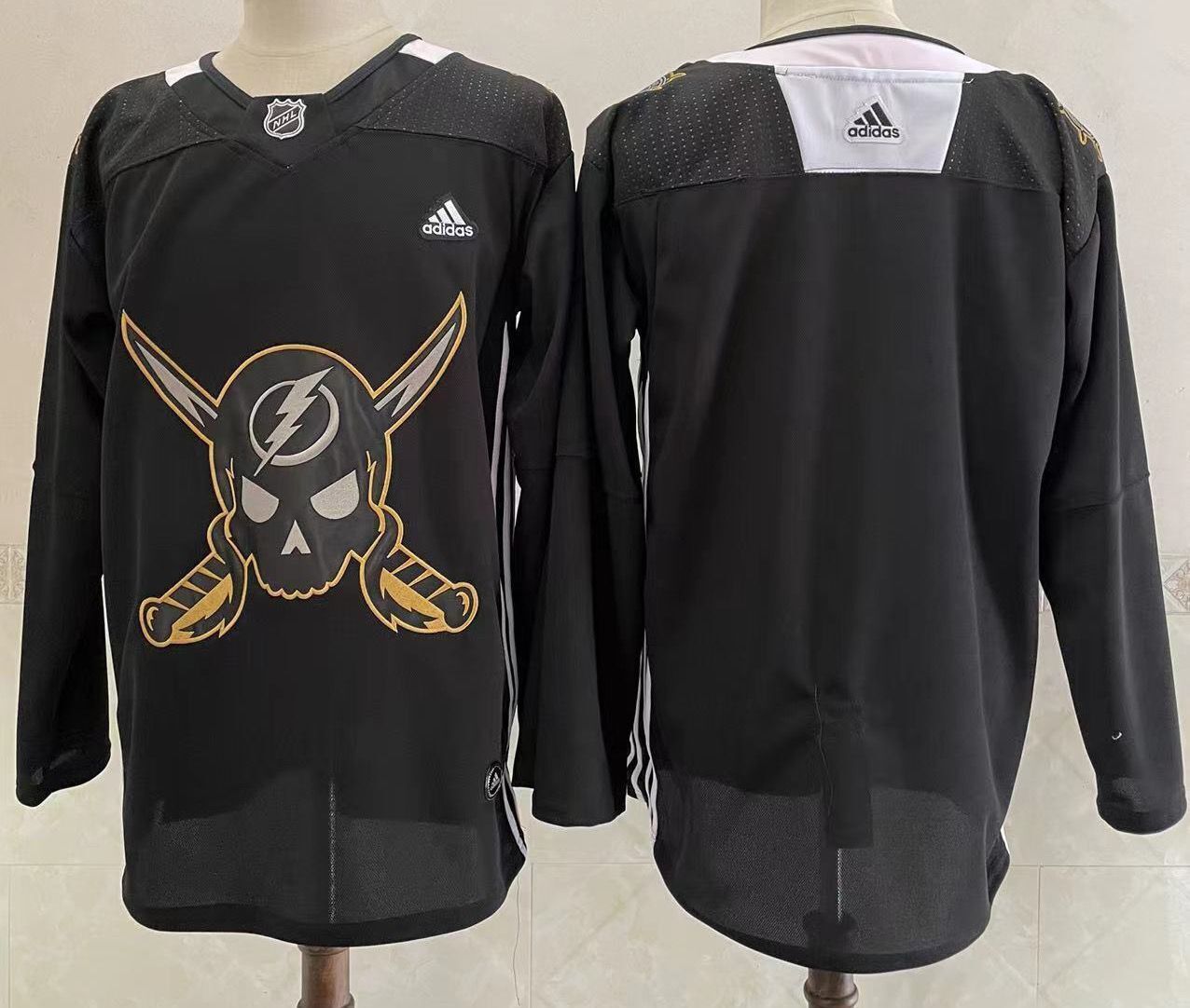 Men Tampa Bay Lightning Blank Black 2026 Adidias NHL Jersey style 001